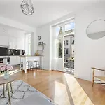 Luxurious Retreat In The Middle Of Center Apartmán